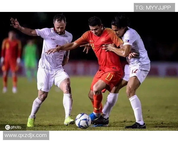 精彩台盘足球比赛现场直播视频全程回放与精彩瞬间分享 精彩台盘足球比赛现场直播视频全程回放与精彩瞬间分享