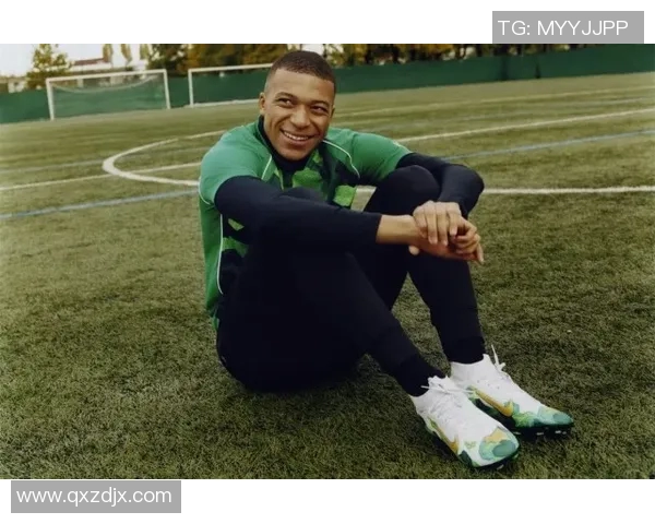 姆巴佩足球鞋的魅力与性能解析助你在球场上闪耀夺目